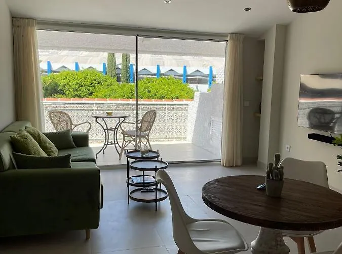 Jardines Del Mar,penthouse Elisabeth מארבלה